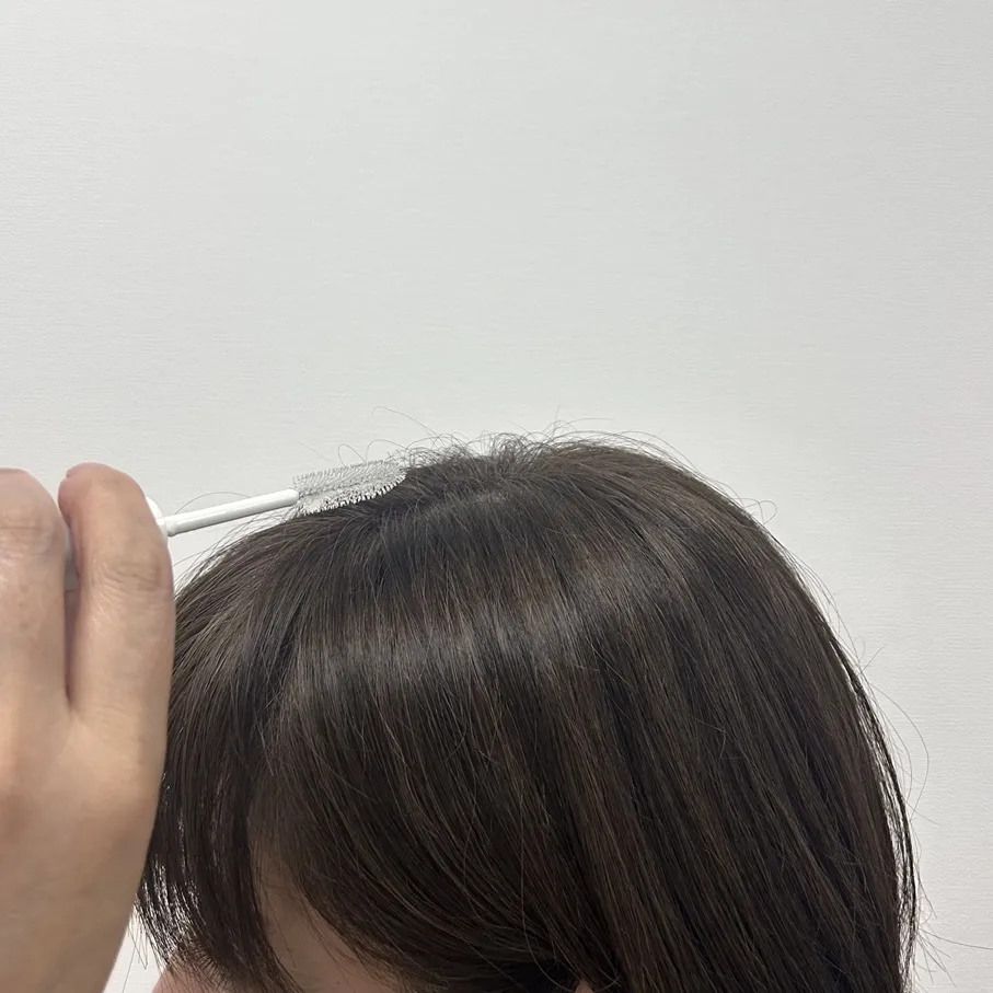 スムースキープヘアマスカラつけ方